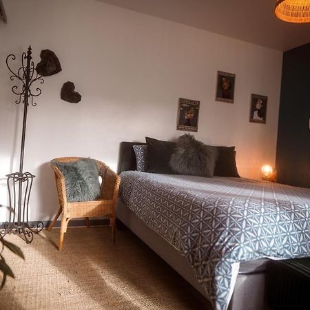 Bed and Breakfast Chez Guilem Saint-Maixent-lʼÉcole Exteriér fotografie