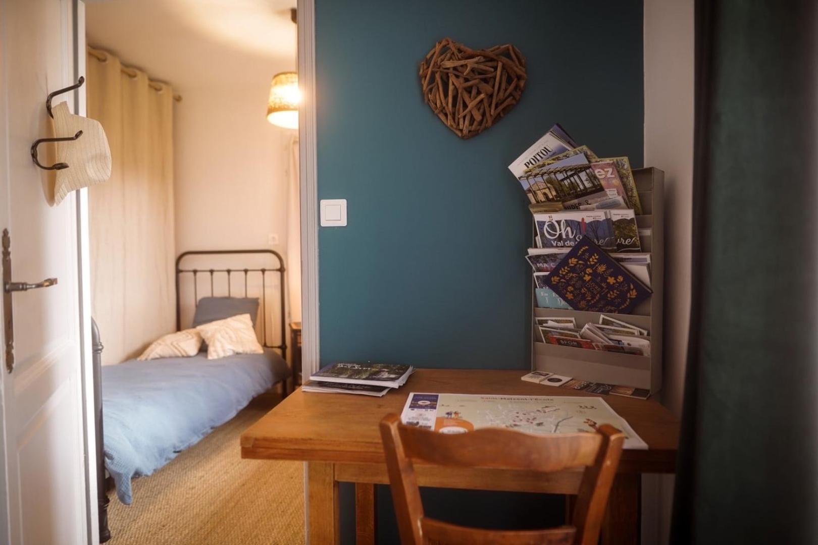 Bed and Breakfast Chez Guilem Saint-Maixent-lʼÉcole Exteriér fotografie