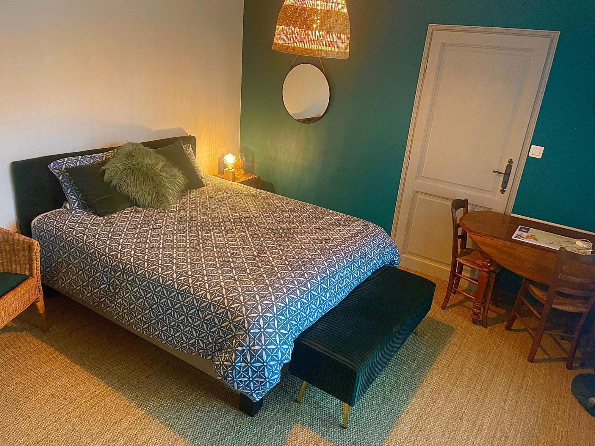 Bed and Breakfast Chez Guilem Saint-Maixent-lʼÉcole Exteriér fotografie